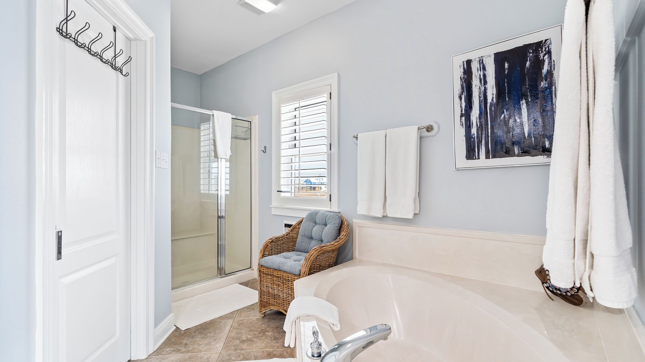 Photo of Bathroom in Dauphin Island