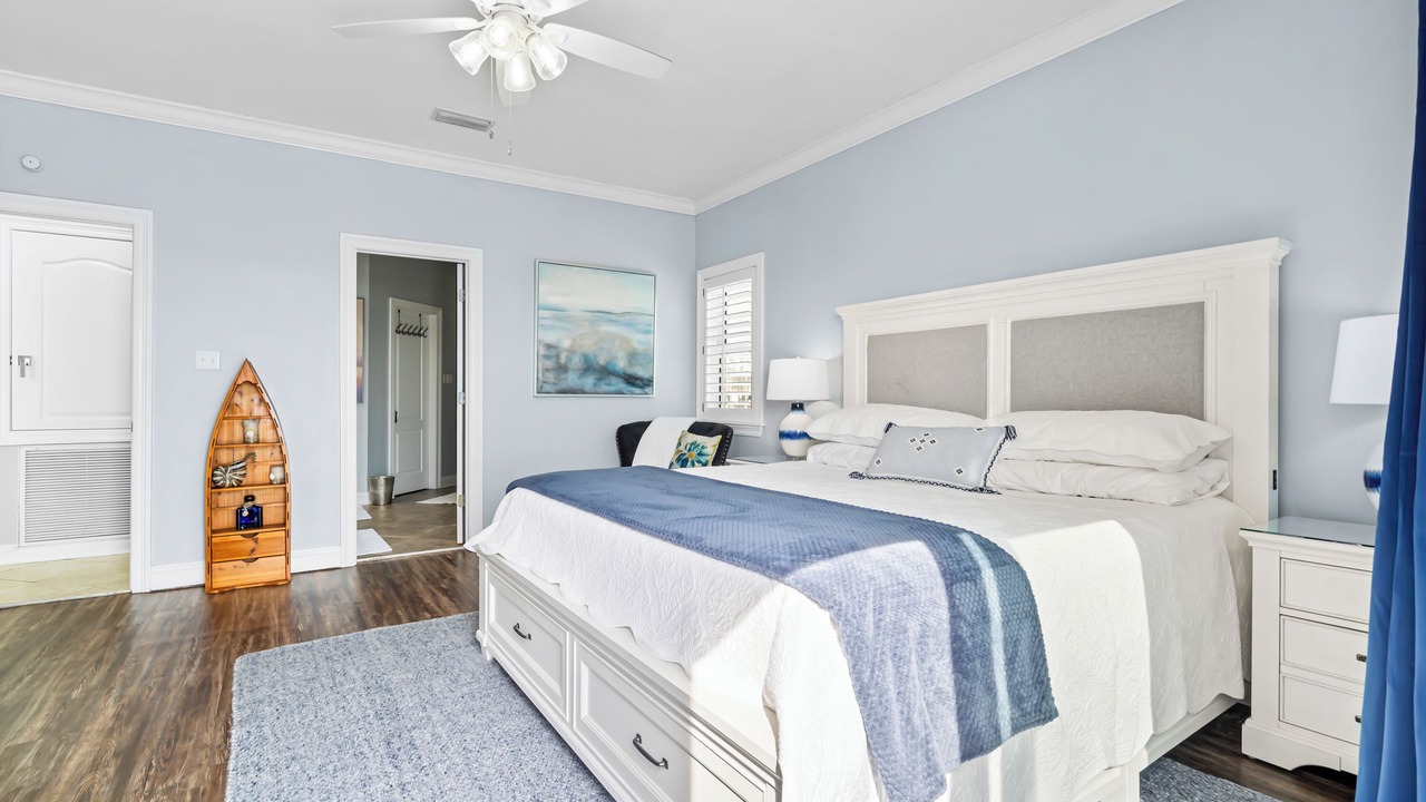 Photo of Bedroom in Dauphin Island