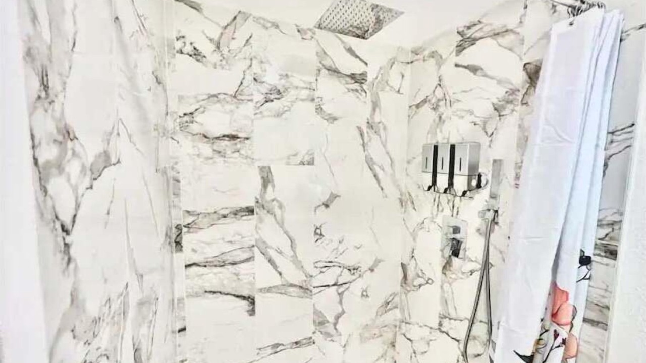 Photo of Bathroom in Huntington Park