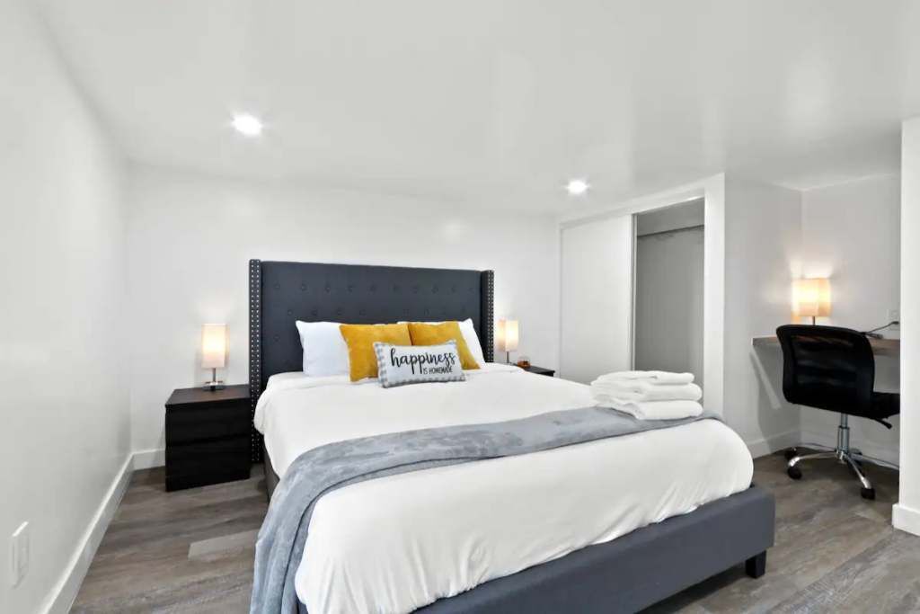 Photo of Bedroom in Huntington Park