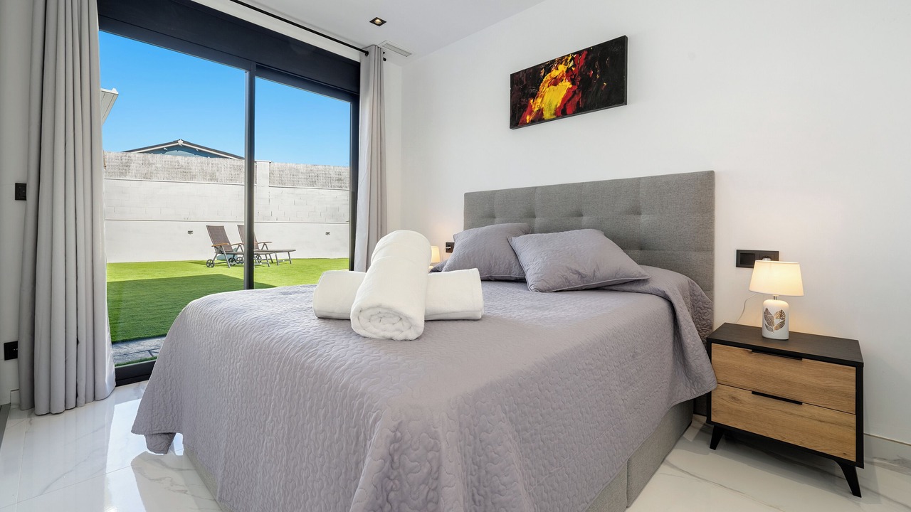 Photo of Bedroom in El Roc de Sant Gaieta