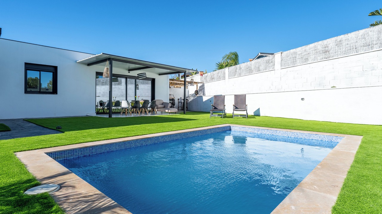 Photo of Outdoor in El Roc de Sant Gaieta