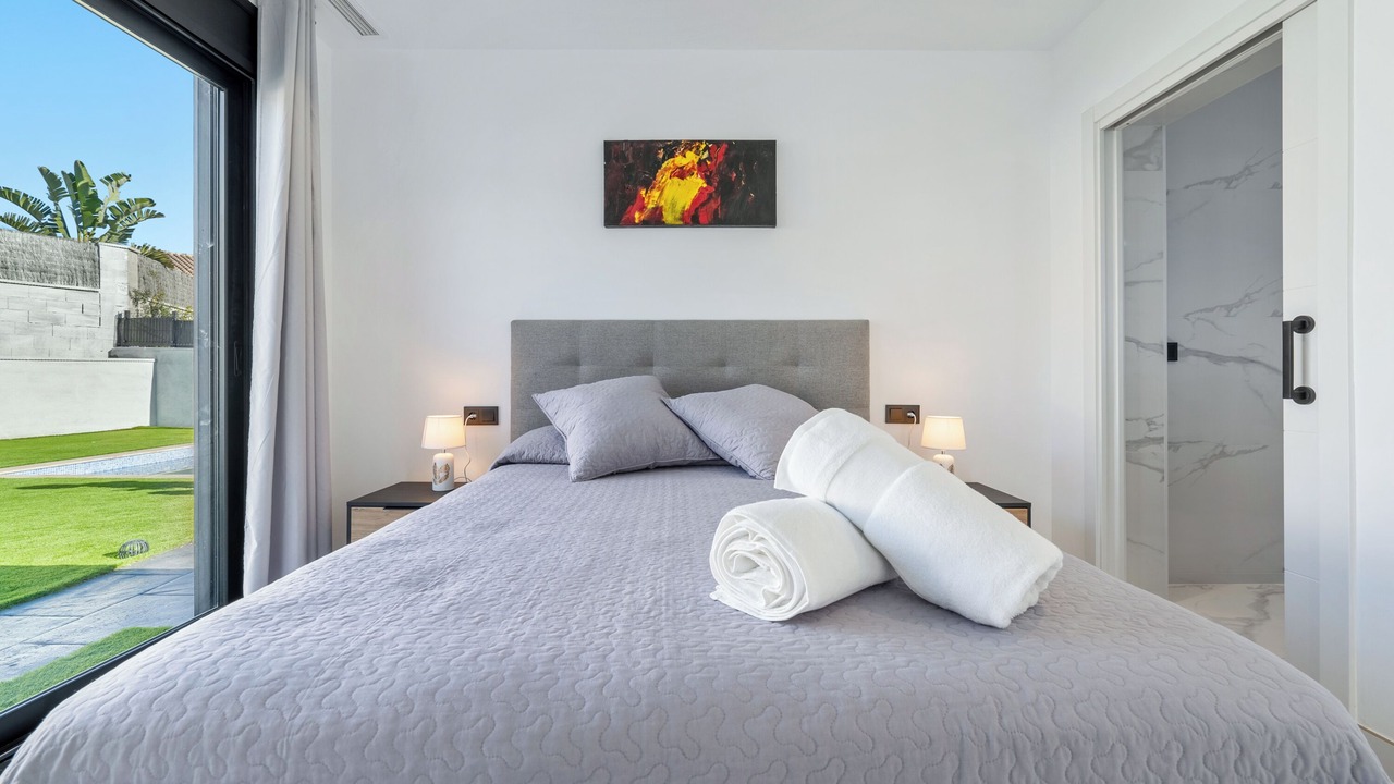Photo of Bedroom in El Roc de Sant Gaieta