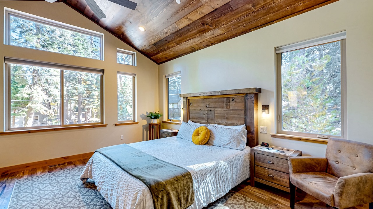 Photo of Bedroom in Tahoma