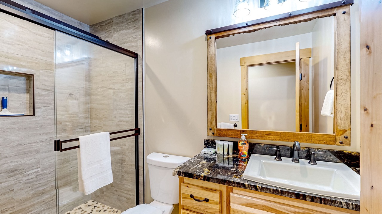 Photo of Bathroom in Tahoma