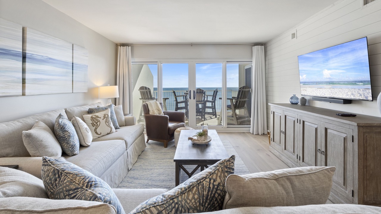 Photo of Livingroom in Ono Island