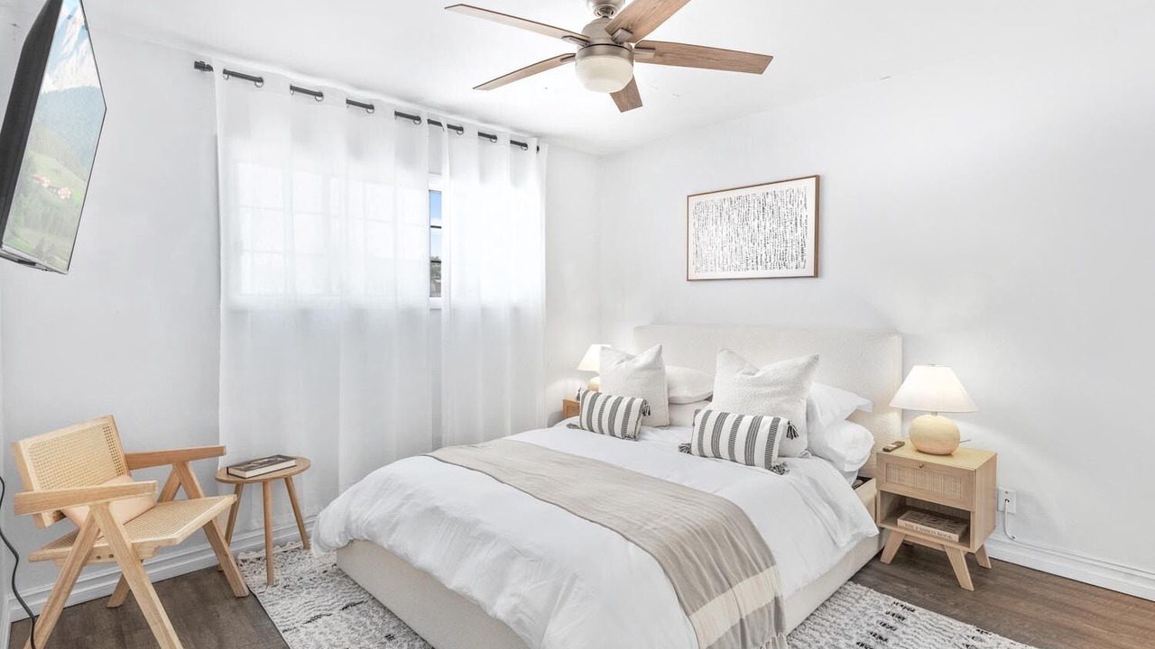 Photo of Bedroom in Downtown