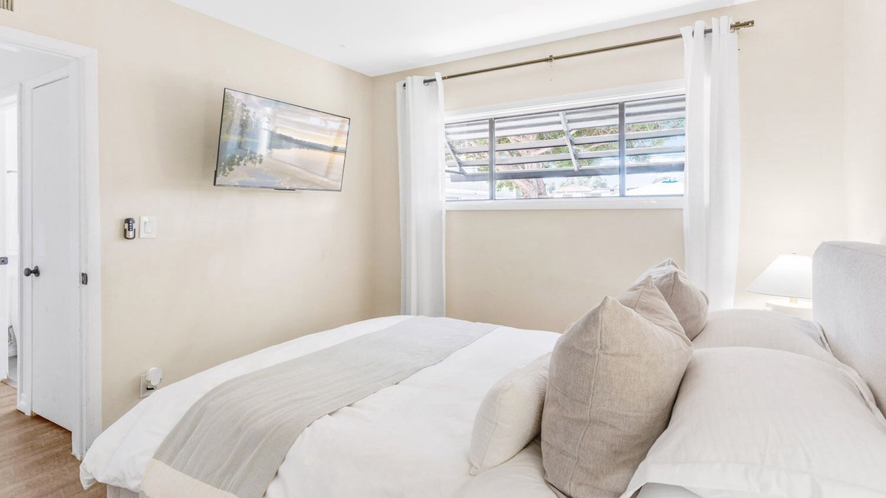Photo of Bedroom in Downtown