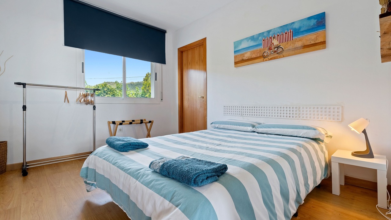Photo of Bedroom in Riudecanyes