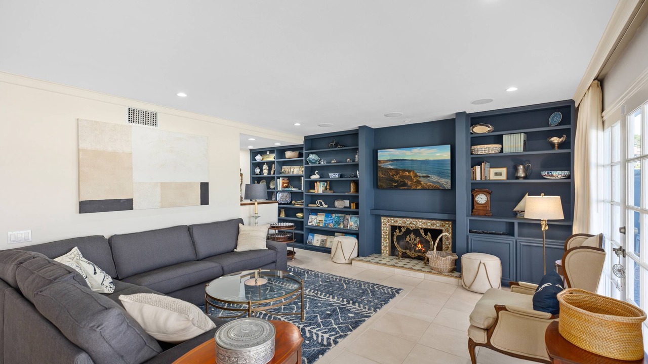 Photo of Livingroom in Mission Viejo