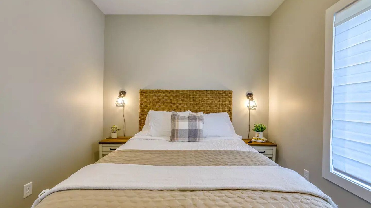 Photo of Bedroom in Muscle Shoals
