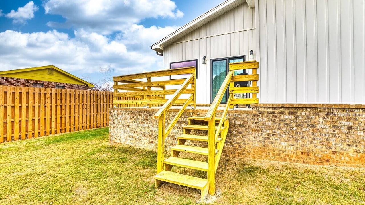 Photo of Outdoor in Muscle Shoals