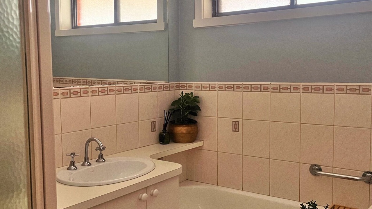 Photo of Bathroom in Tocumwal