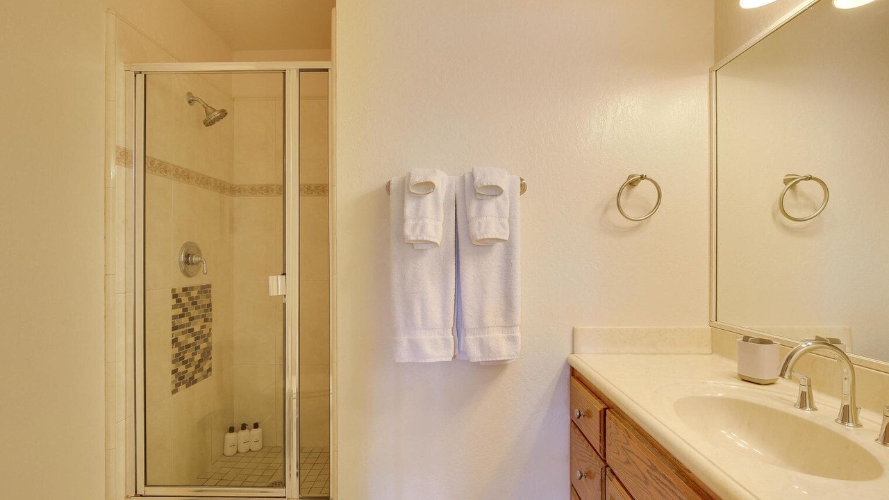 Photo of Bathroom in Berryessa