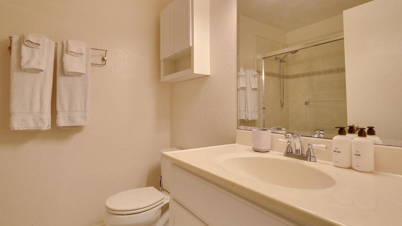 Photo of Bathroom in Berryessa