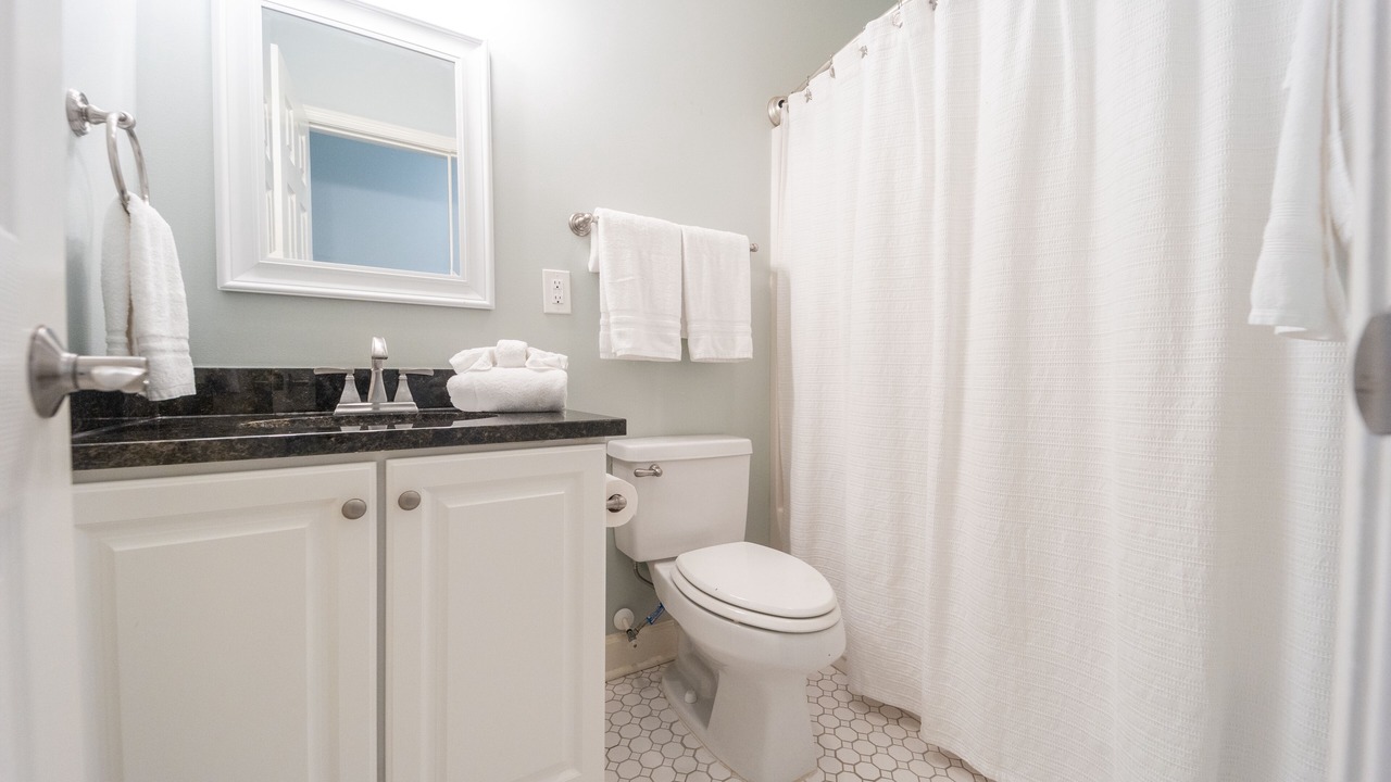 Photo of Bathroom in Ono Island
