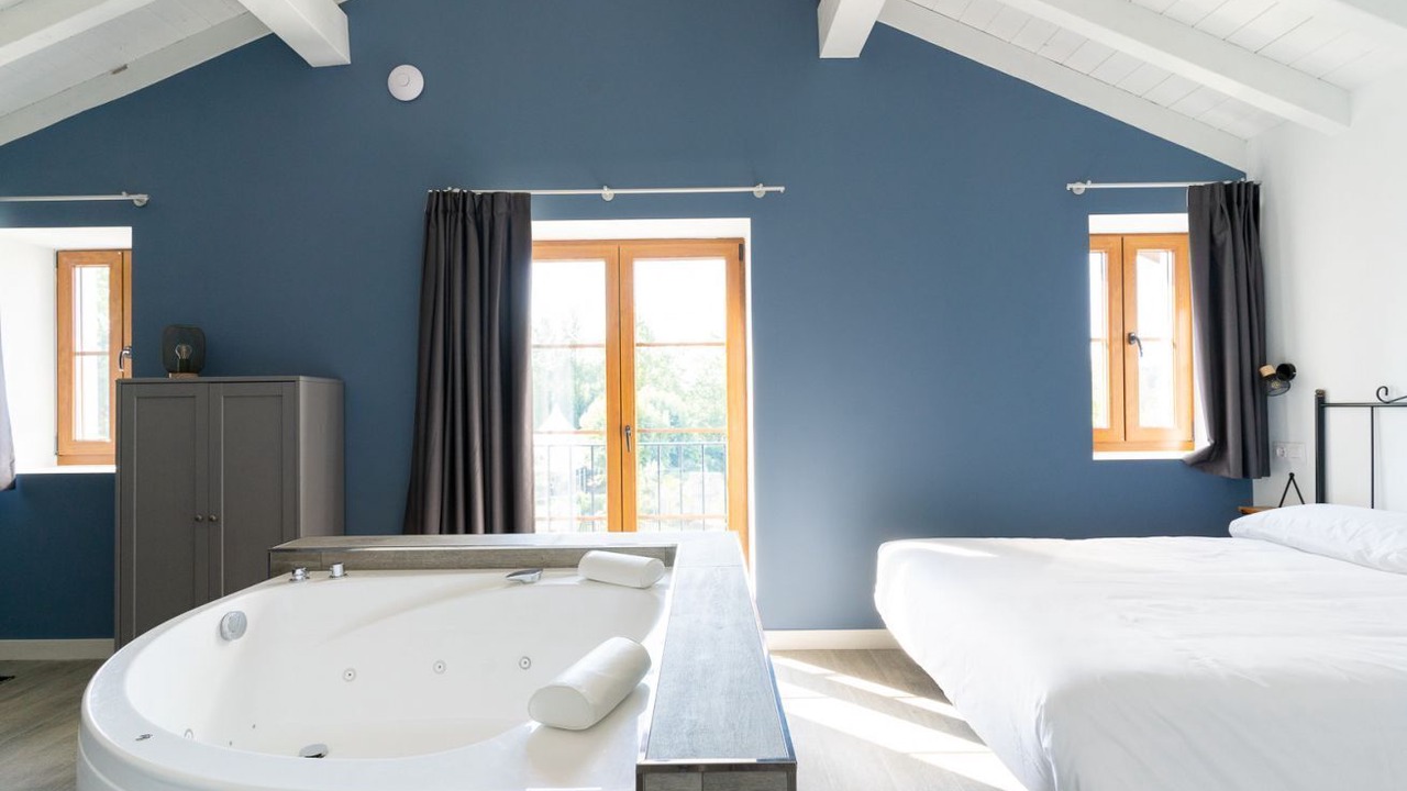 Photo of Bedroom in Villaverde de Pontones