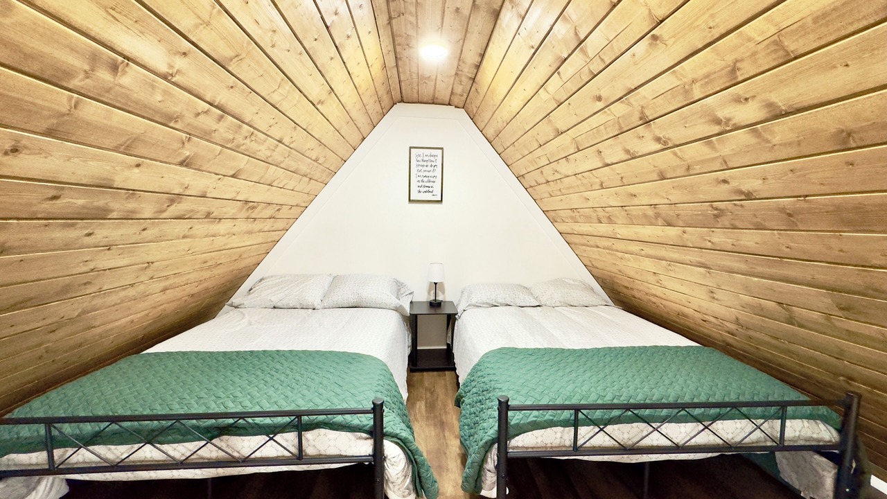 Photo of Bedroom in Albertville