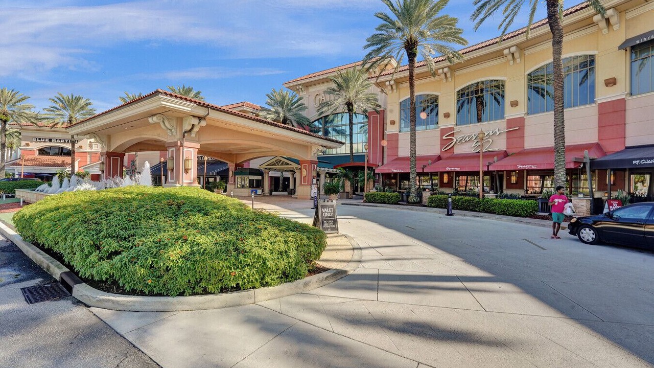 Photo of Outdoor in Poinciana Park