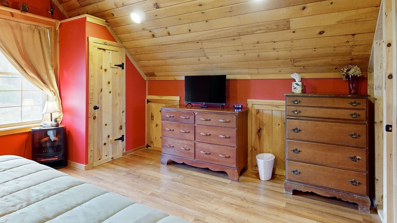 Photo of Bedroom in Prattsburgh