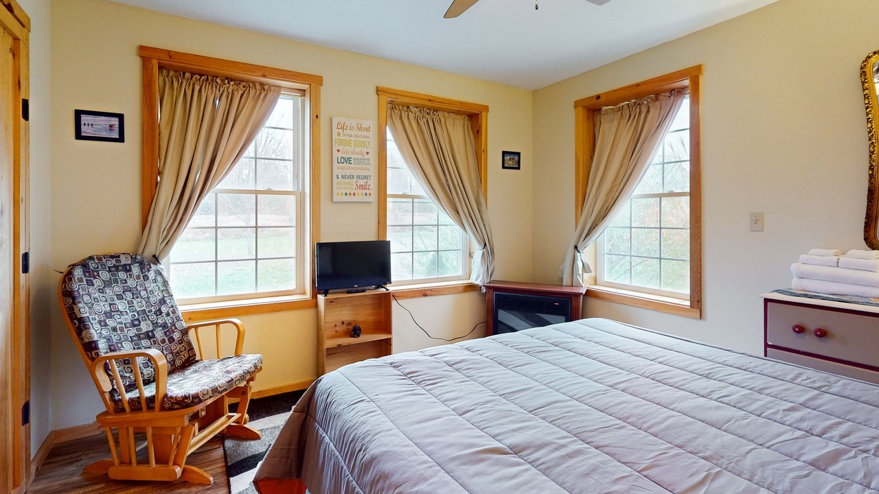 Photo of Bedroom in Prattsburgh