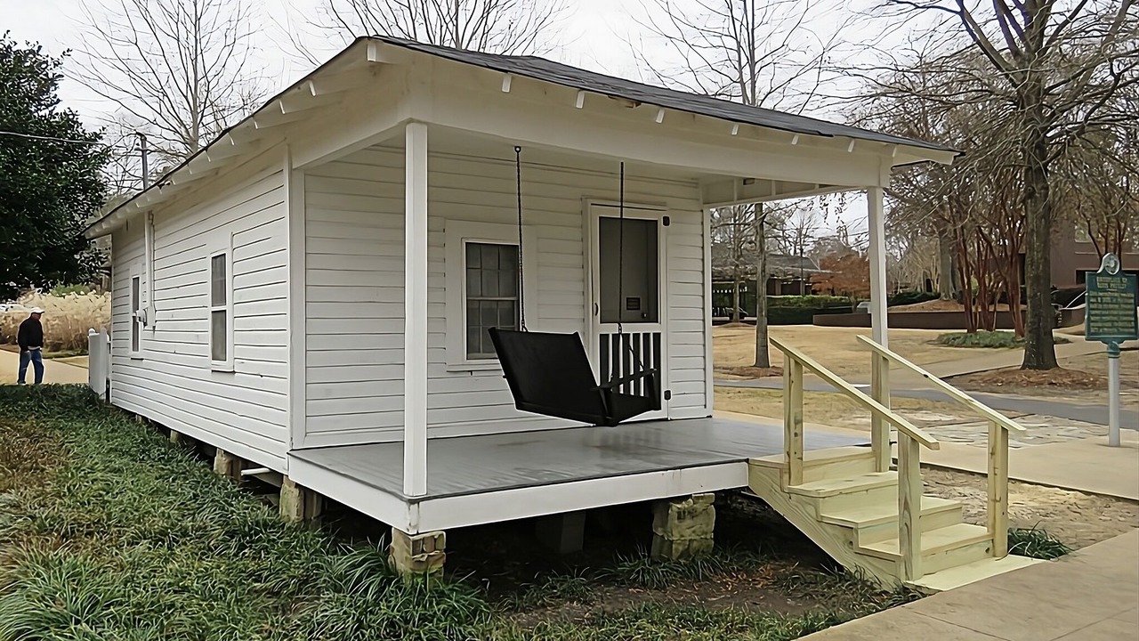 Photo of Others in Tupelo