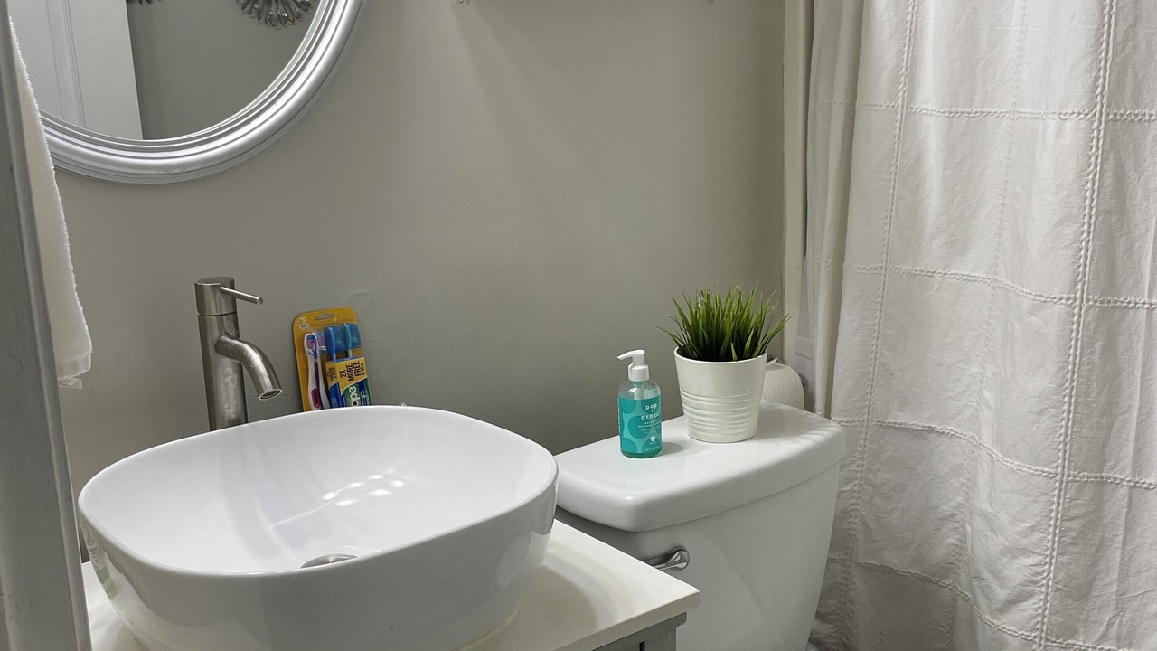 Photo of Bathroom in Green Pond