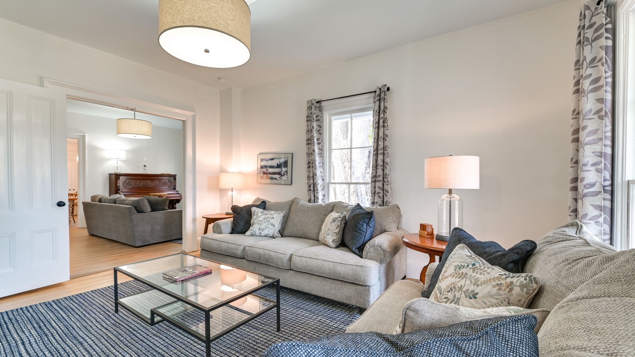 Photo of Livingroom in Naples