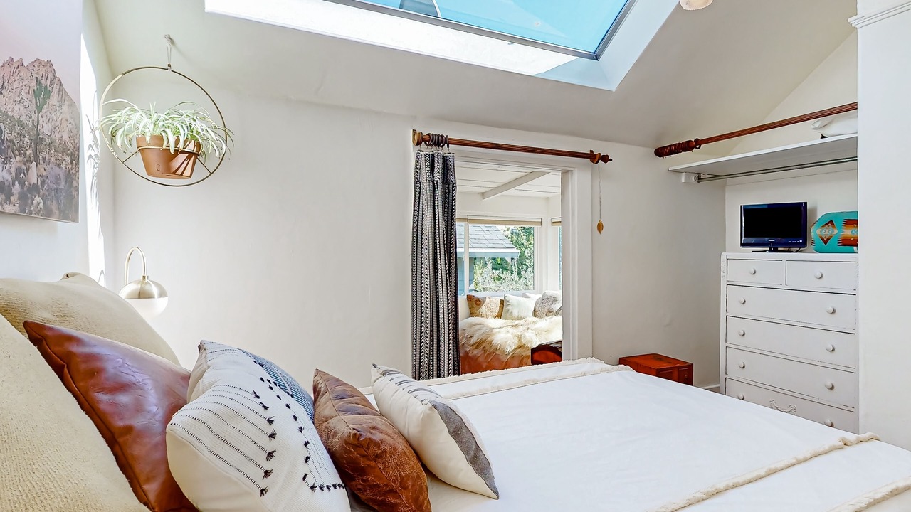 Photo of Bedroom in North Berkeley