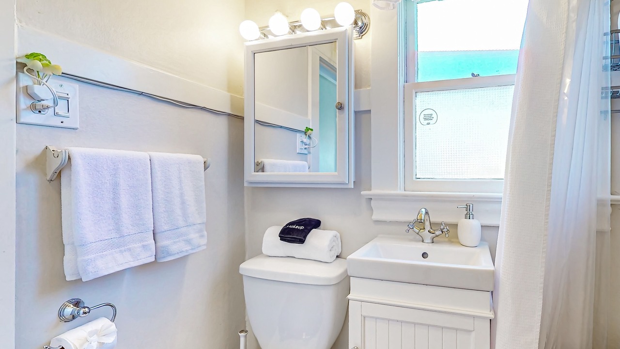Photo of Bathroom in North Berkeley