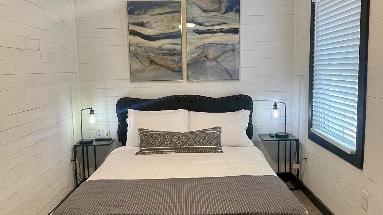 Photo of Bedroom in Calera