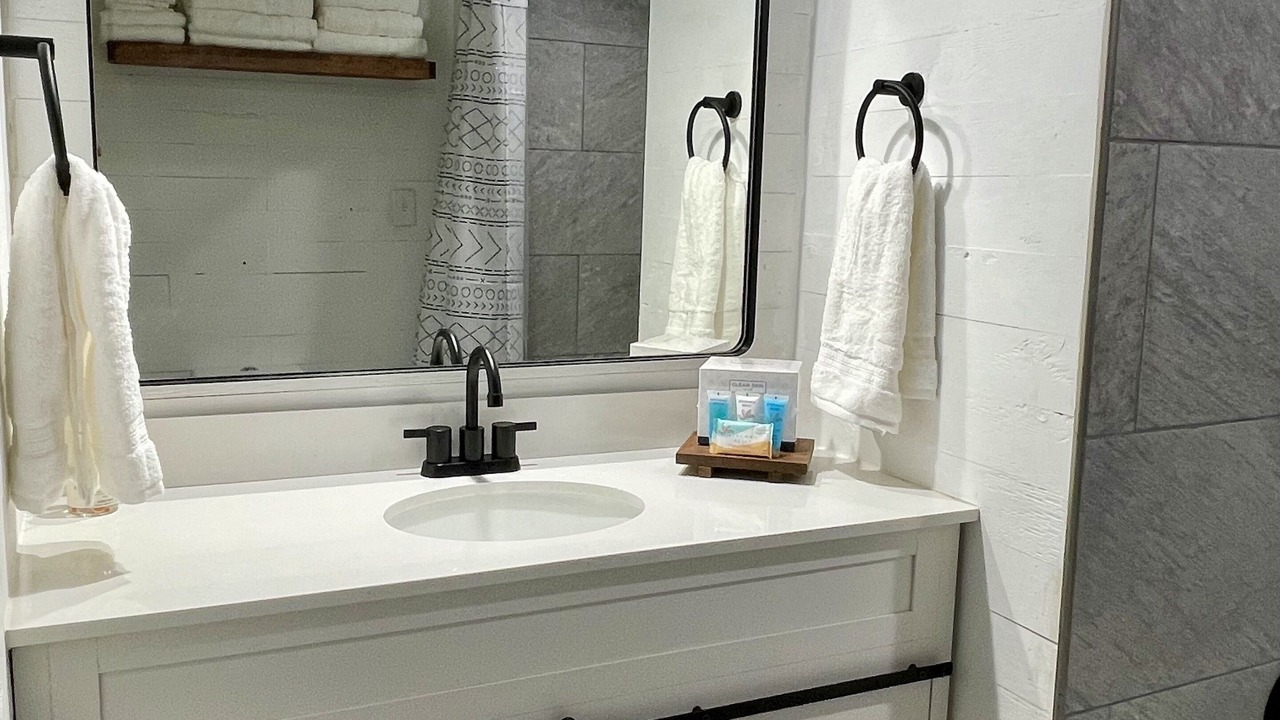Photo of Bathroom in Calera
