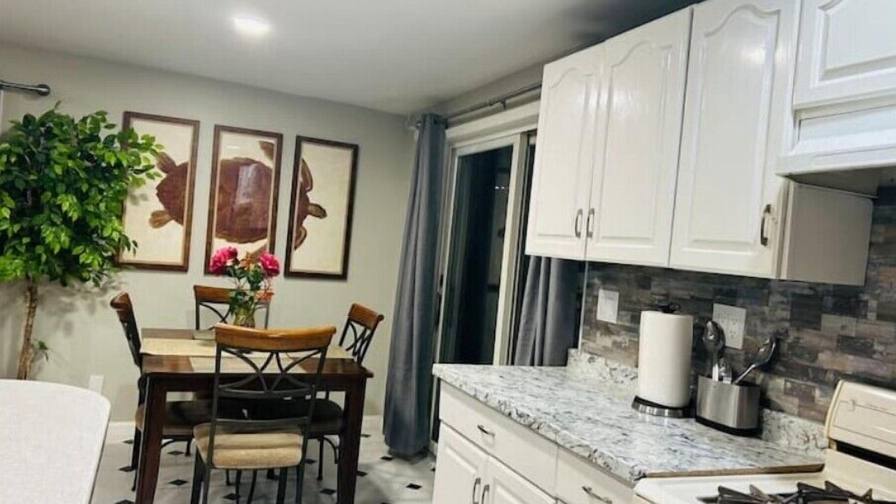 Photo of Kitchen in Teaneck