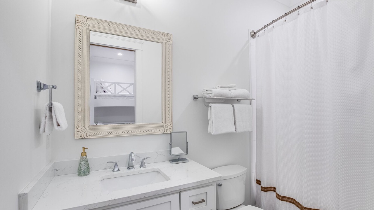Photo of Bathroom in Orange Beach