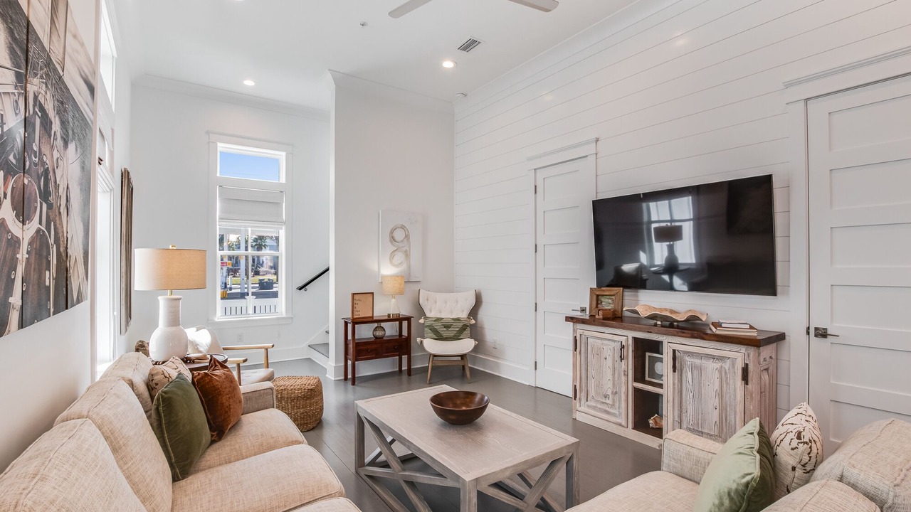 Photo of Livingroom in Orange Beach