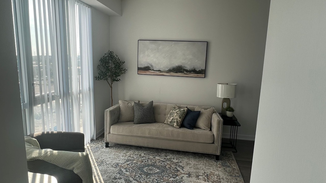 Photo of Livingroom in Vaughan