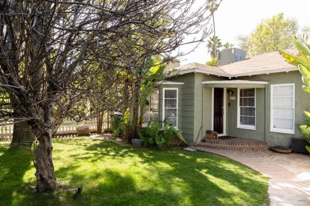 Photo of Outdoor in Van Nuys
