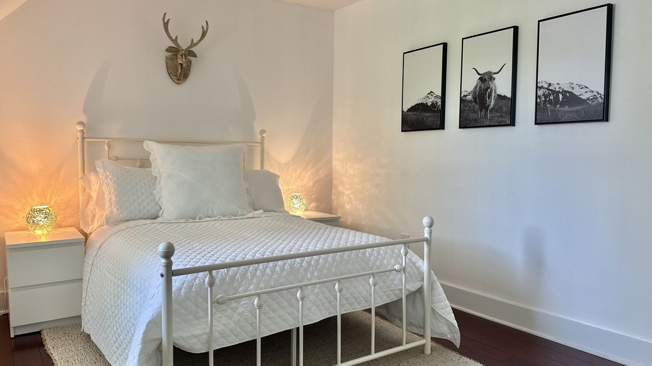 Photo of Bedroom in Goshen