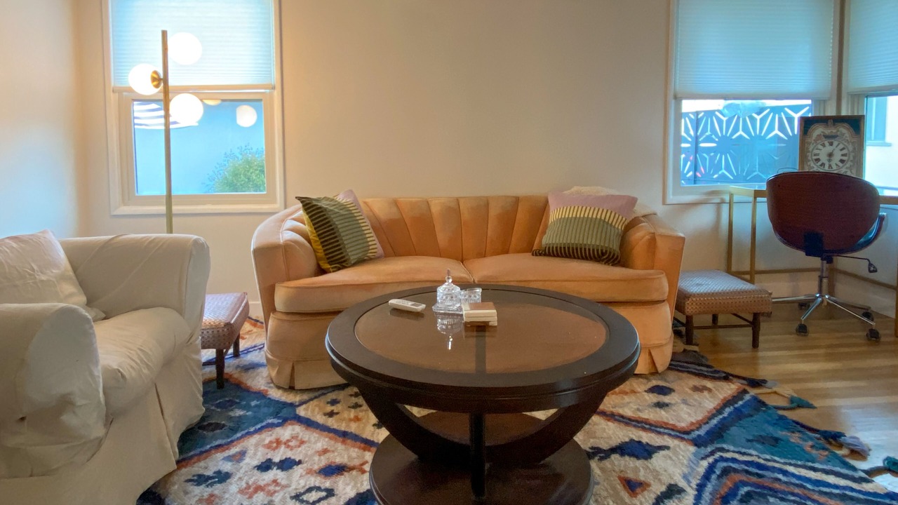 Photo of Livingroom in Eastside