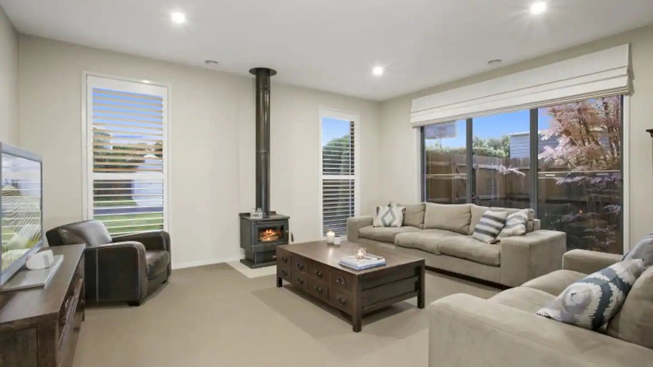 Photo of Livingroom in Point Lonsdale