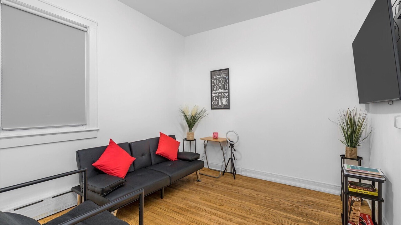 Photo of Livingroom in Passaic