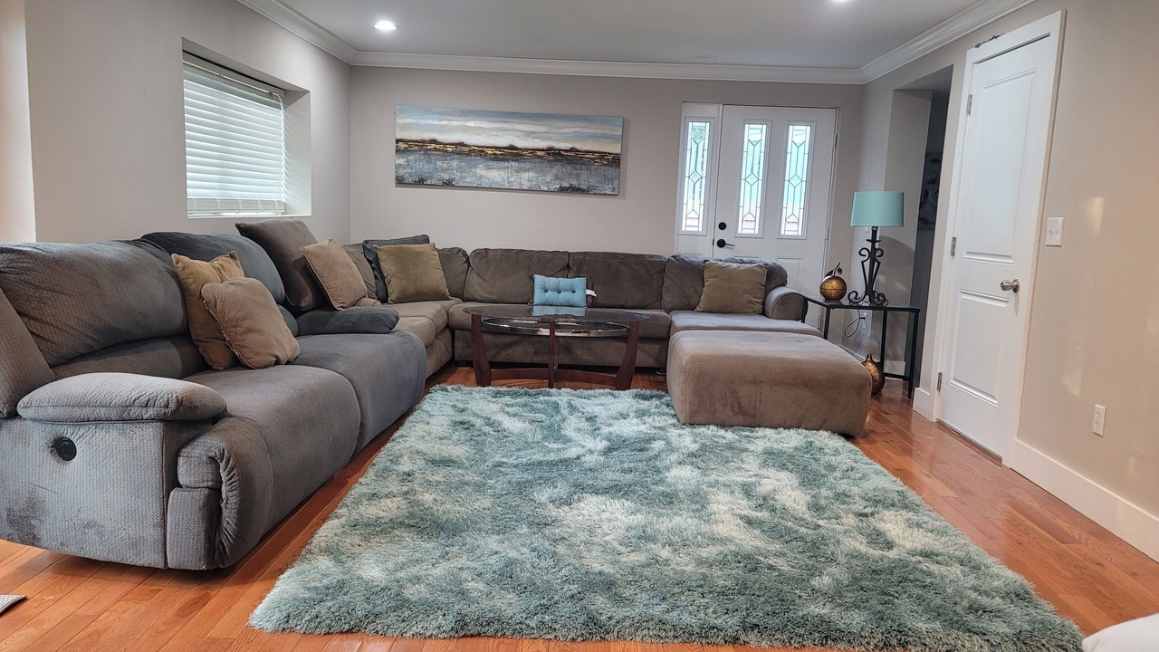 Photo of Livingroom in Southeast Pensacola