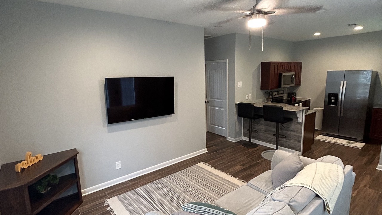 Photo of Livingroom in Monroe