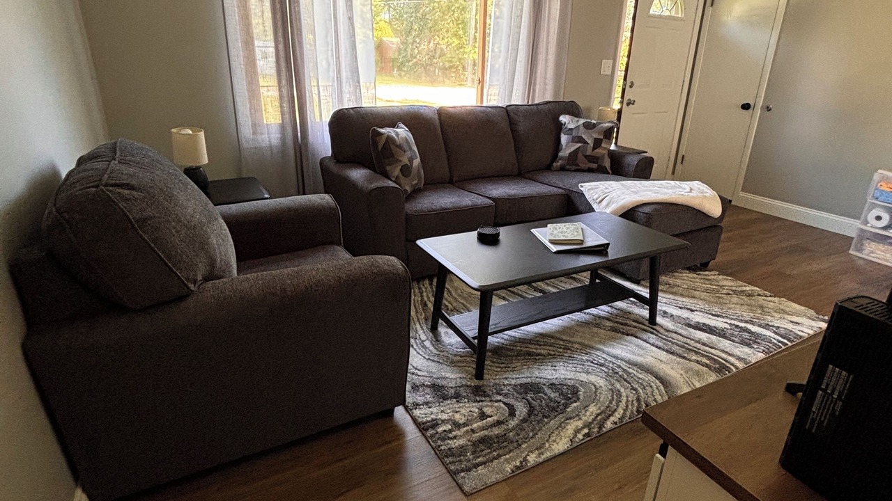 Photo of Livingroom in Mentor