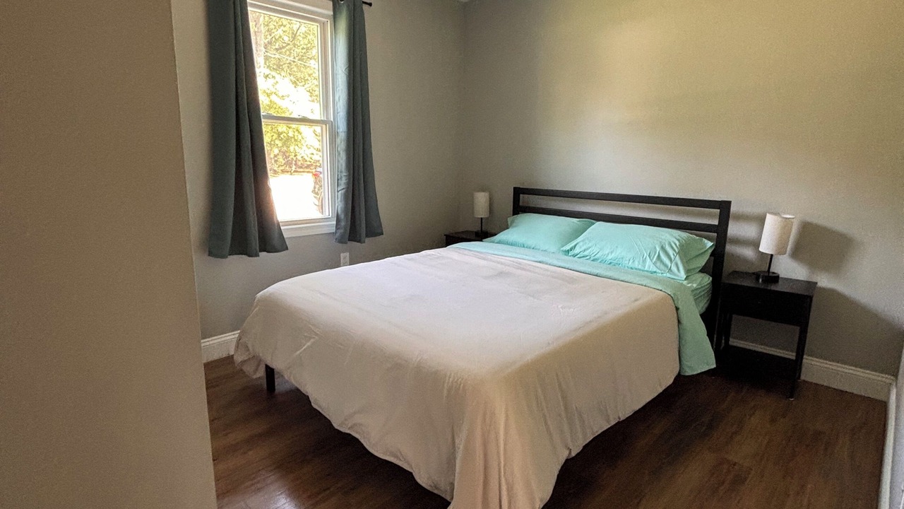 Photo of Bedroom in Mentor