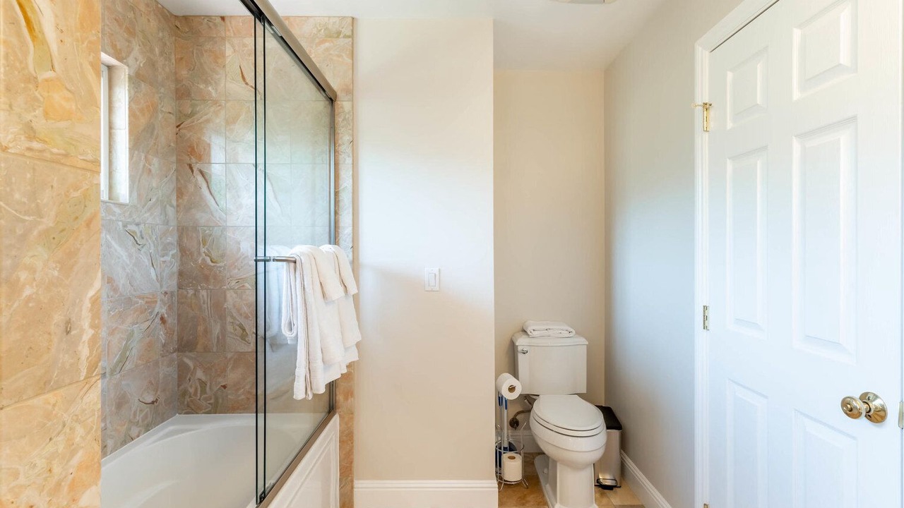Photo of Bathroom in Cambrian