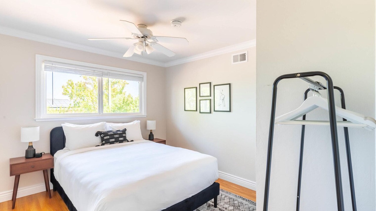 Photo of Bedroom in Cambrian