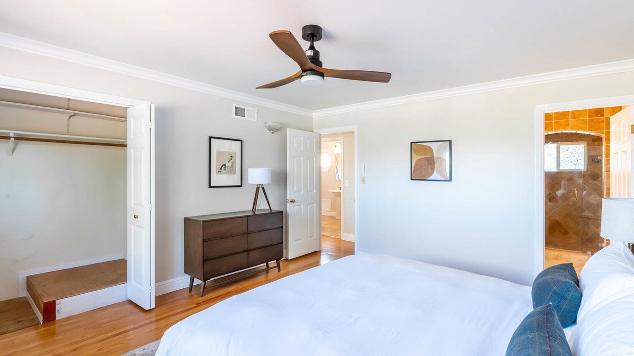 Photo of Bedroom in Cambrian