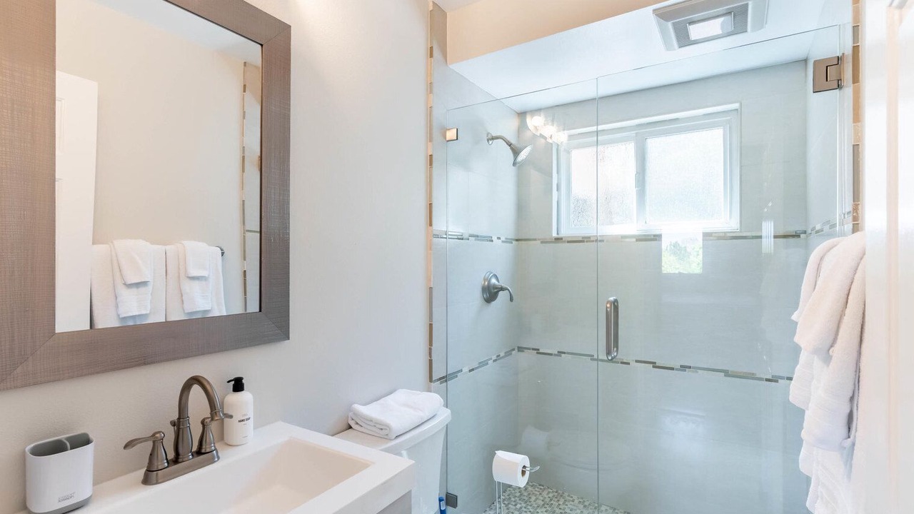 Photo of Bathroom in Cambrian
