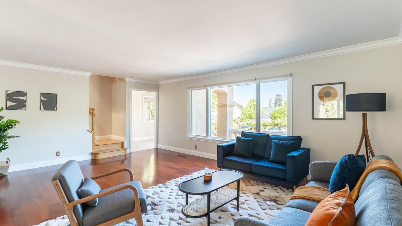 Photo of Livingroom in Cambrian